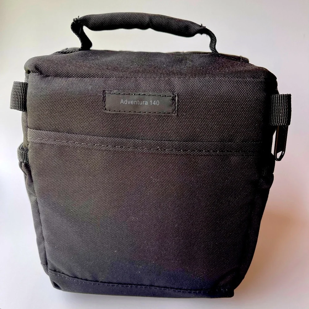 NWT- Lowepro Adventure 140 Camera Bag